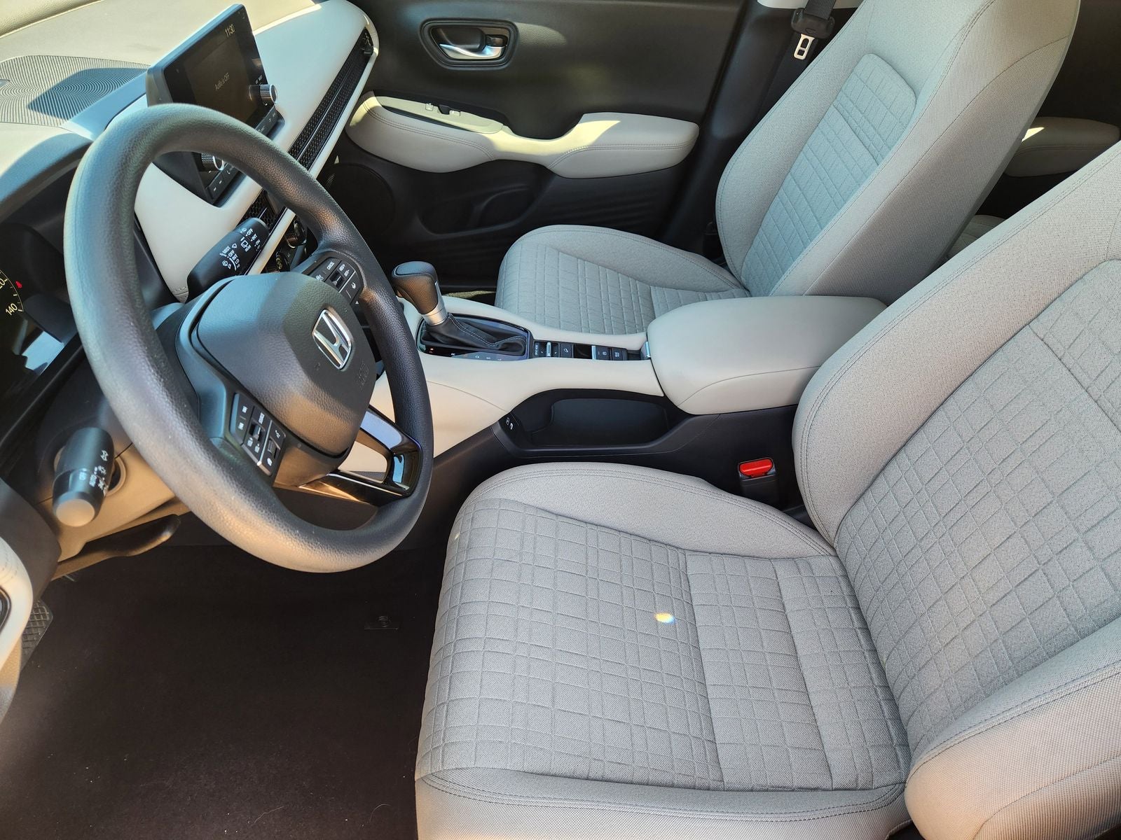 2025 Honda HR-V LX