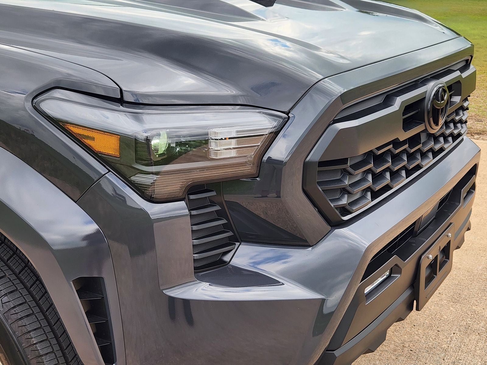2025 Toyota Tacoma 2WD TRD Sport
