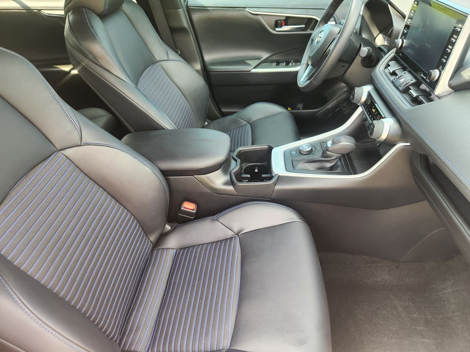 2022 Toyota RAV4 Hybrid XSE