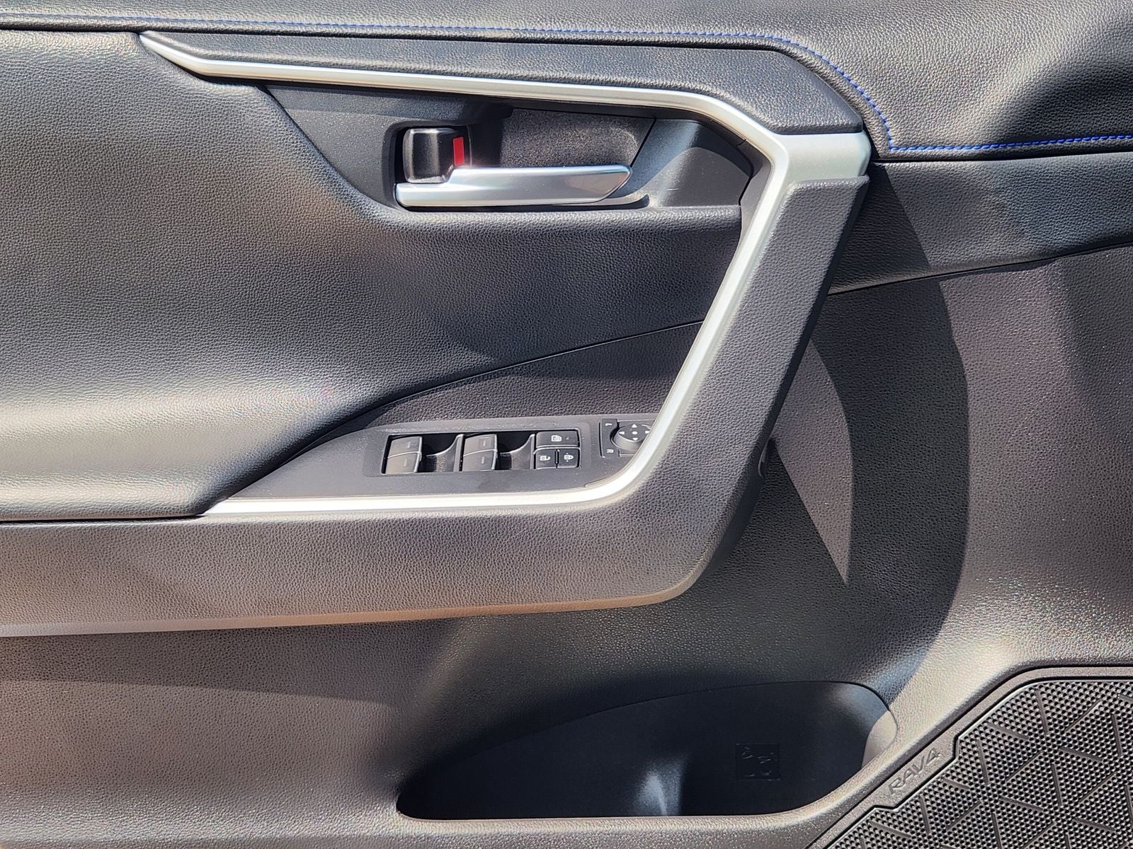 2022 Toyota RAV4 Hybrid XSE