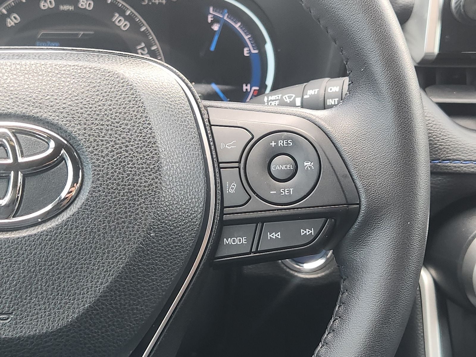 2022 Toyota RAV4 Hybrid XSE