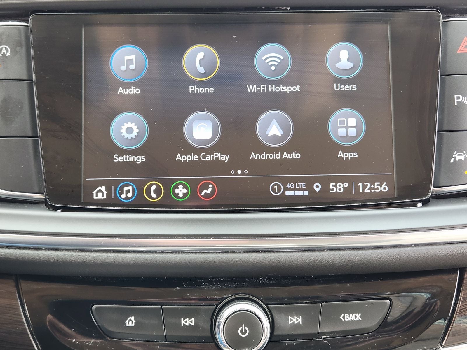 2024 Buick Enclave Essence