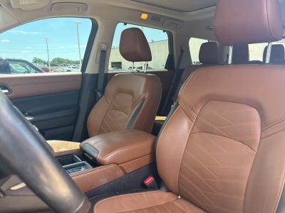 2023 Nissan Pathfinder Platinum