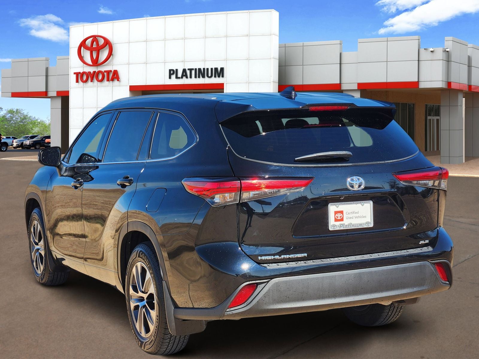 2022 Toyota Highlander XLE