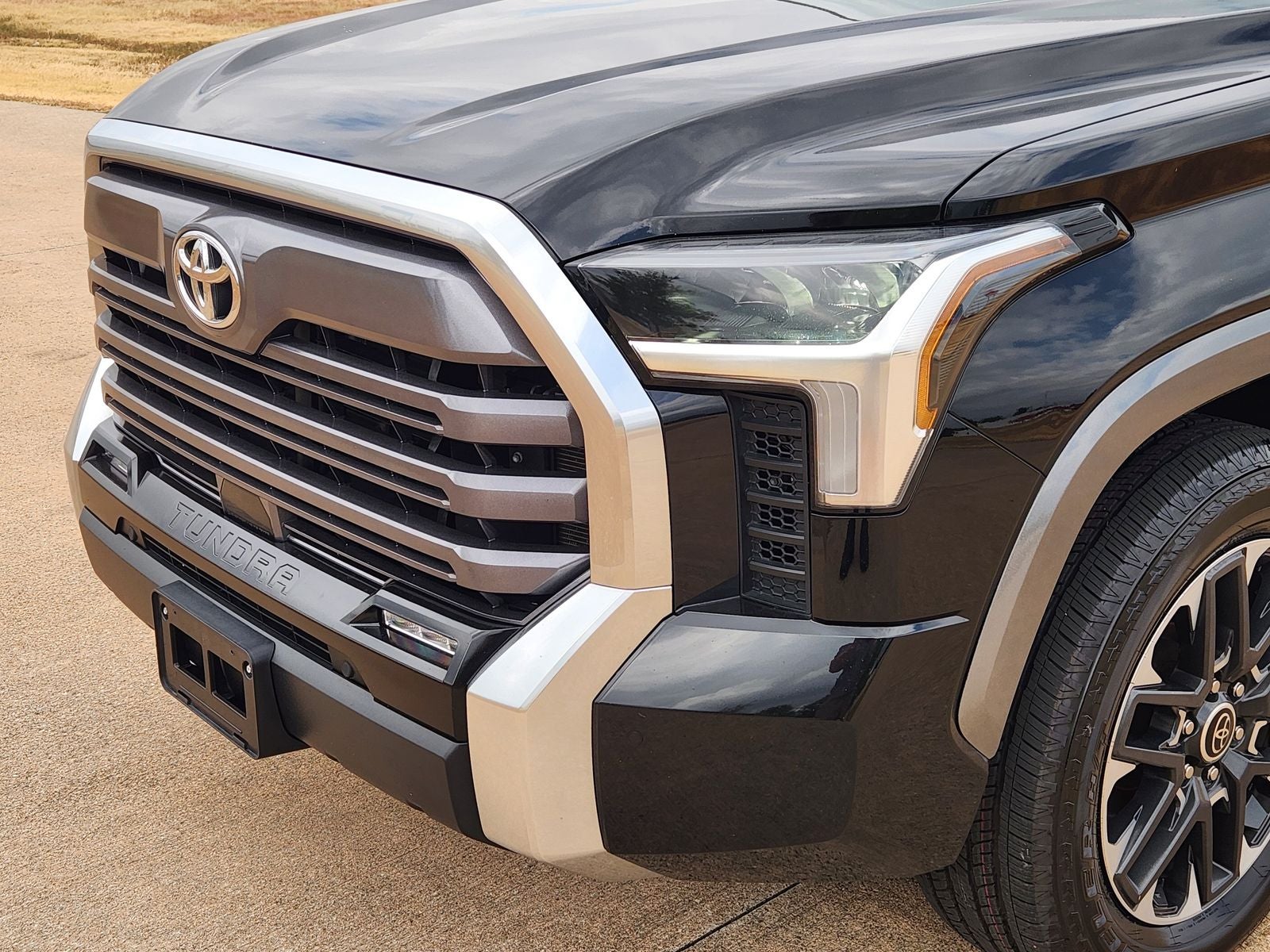 2023 Toyota Tundra Limited