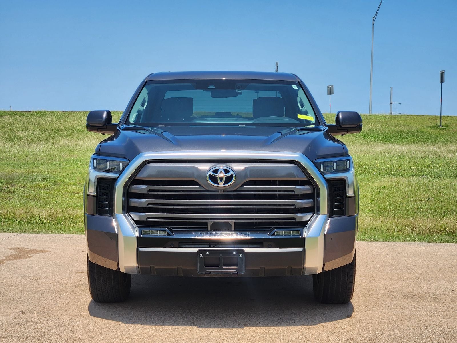 2024 Toyota Tundra Hybrid Limited