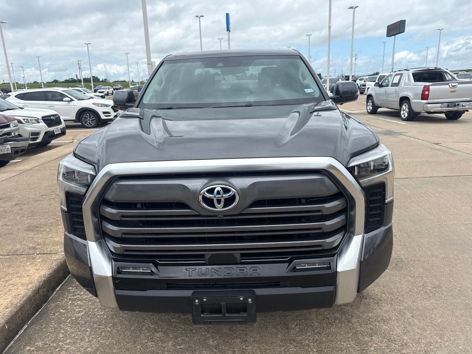 2024 Toyota Tundra Hybrid Limited