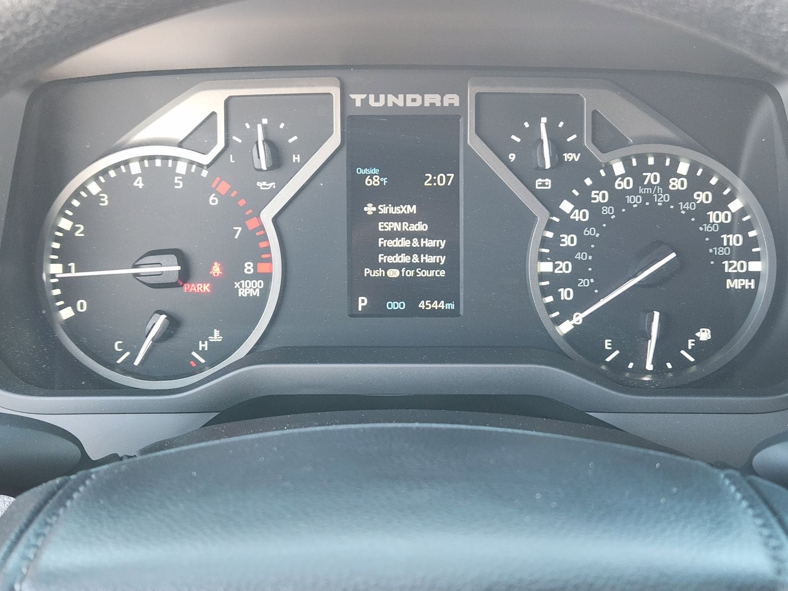 2025 Toyota Tundra 4WD SR