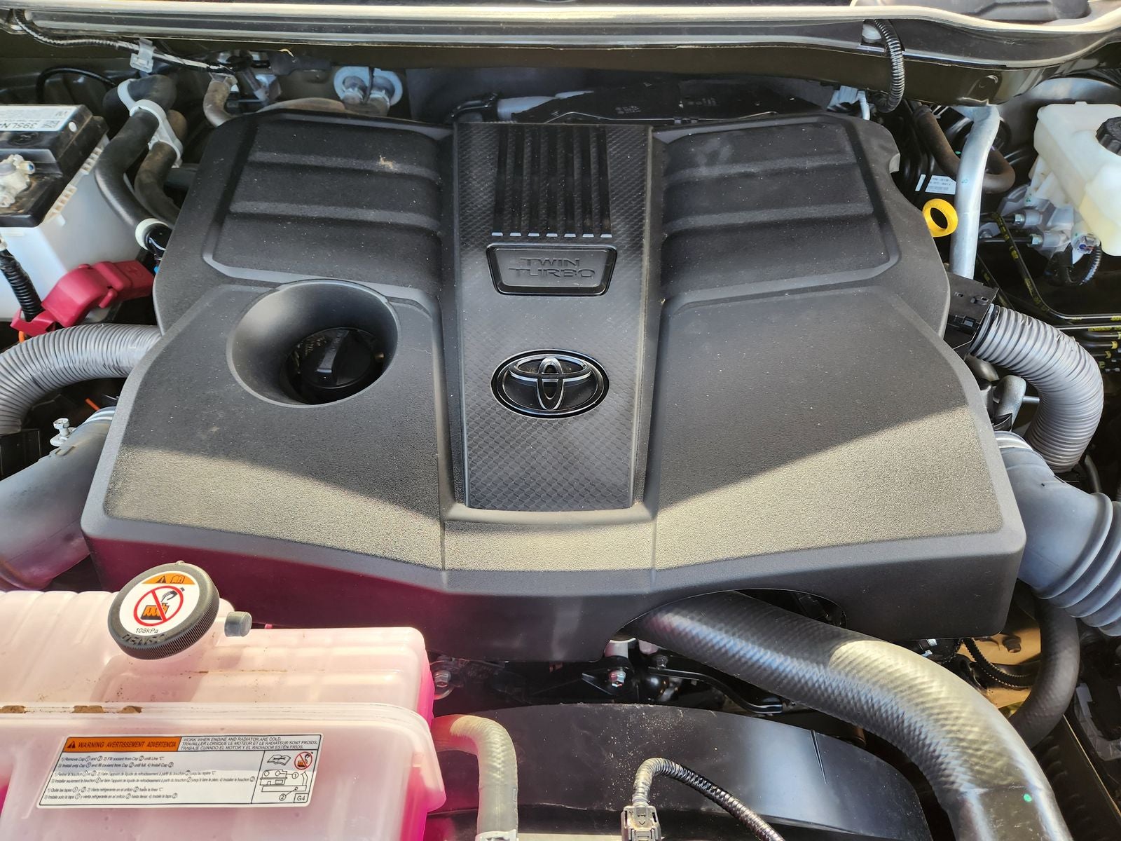 2022 Toyota Tundra Platinum