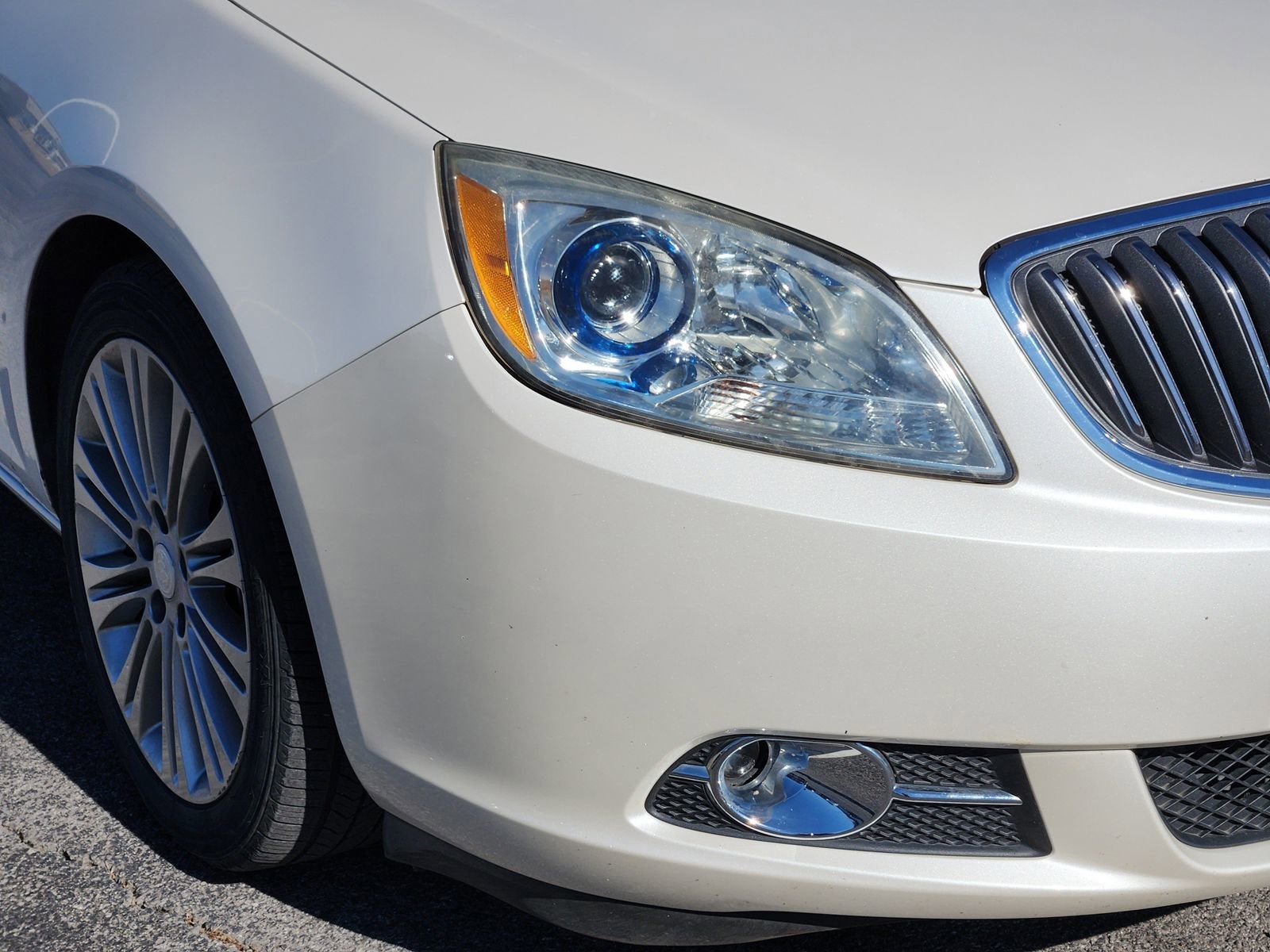 2012 Buick Verano Leather Group