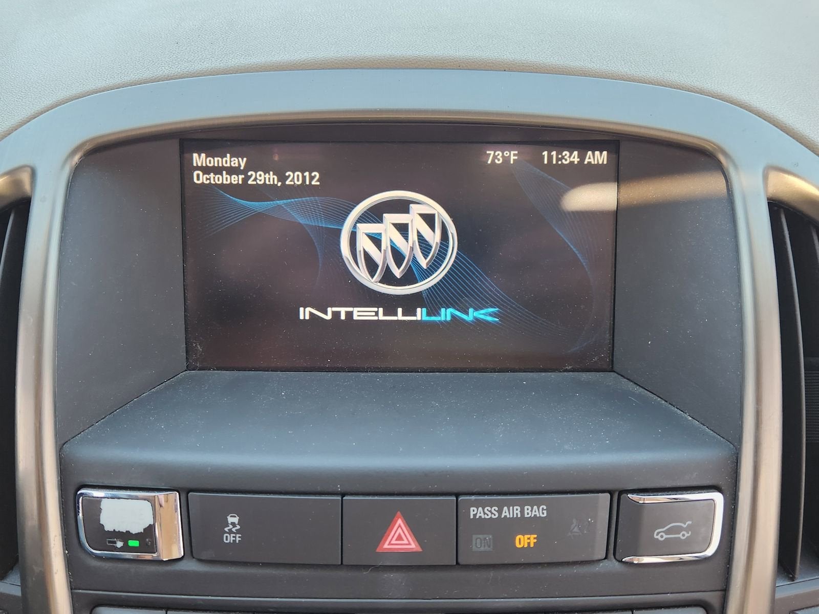 2012 Buick Verano Leather Group