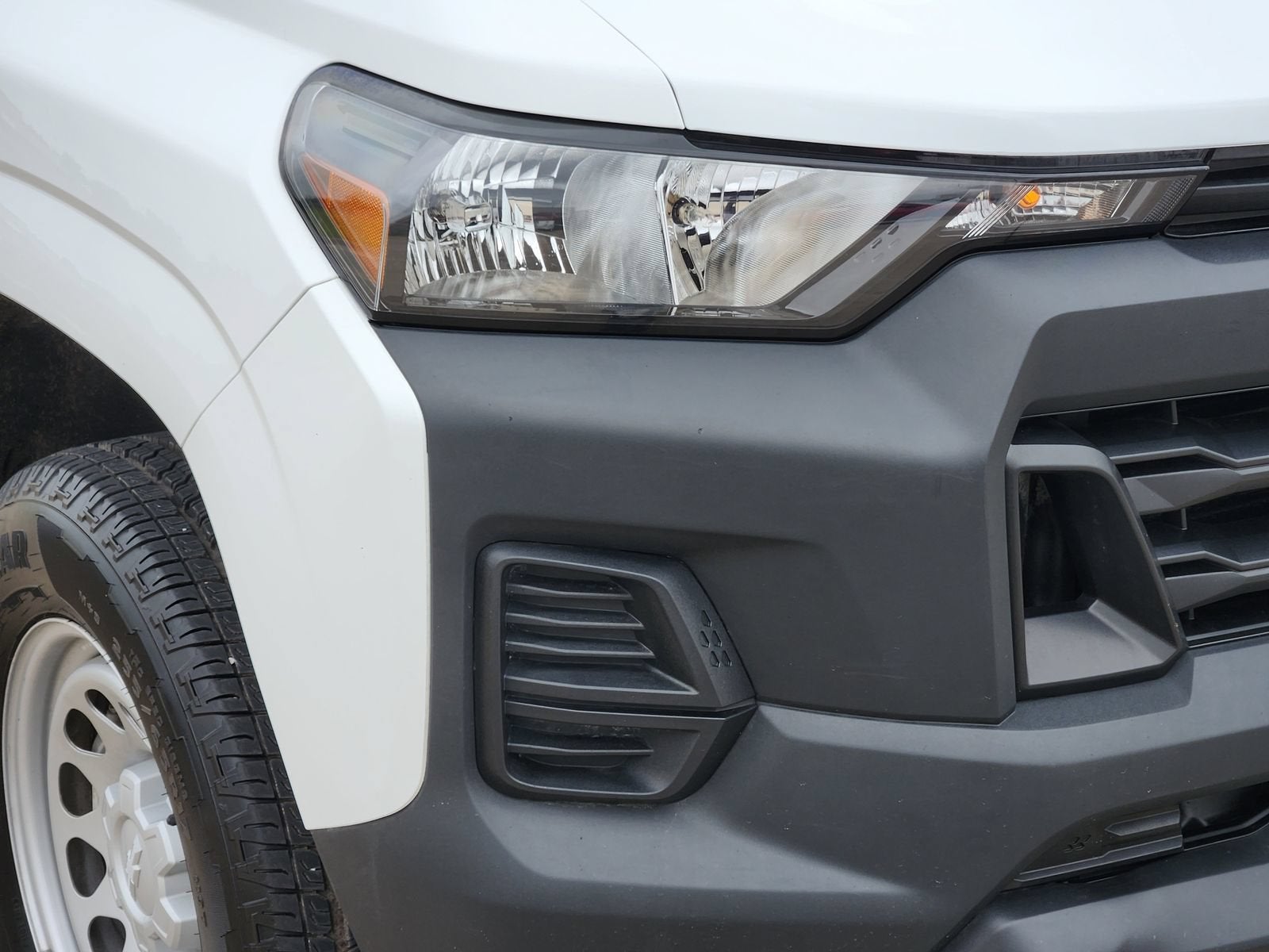 2024 Chevrolet Colorado WT