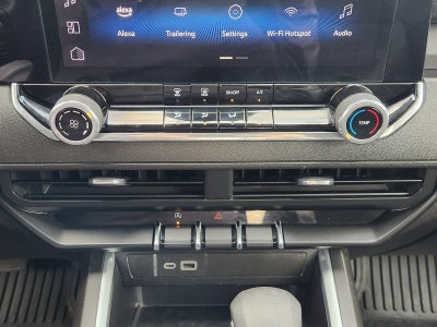 2024 Chevrolet Colorado WT
