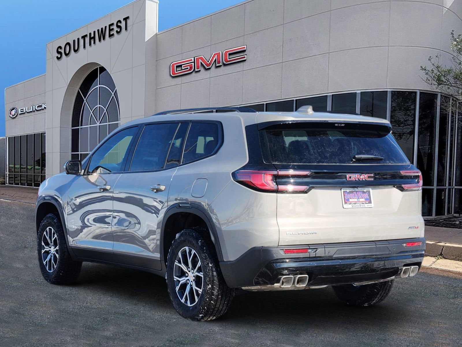 2026 GMC Acadia AT4