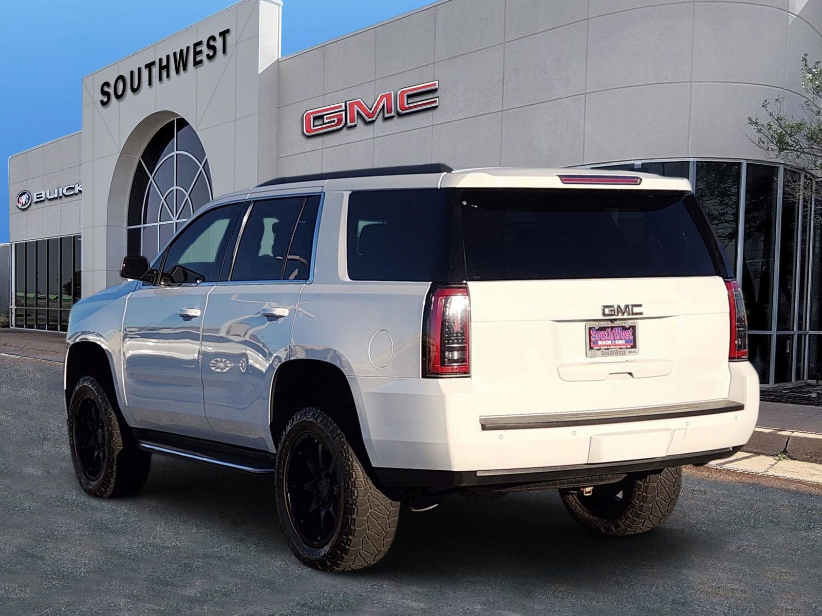 2016 GMC Yukon SLE