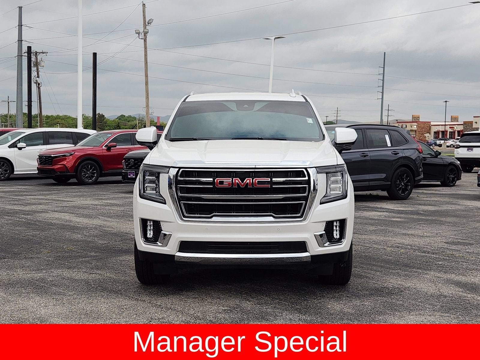 2024 GMC Yukon SLT