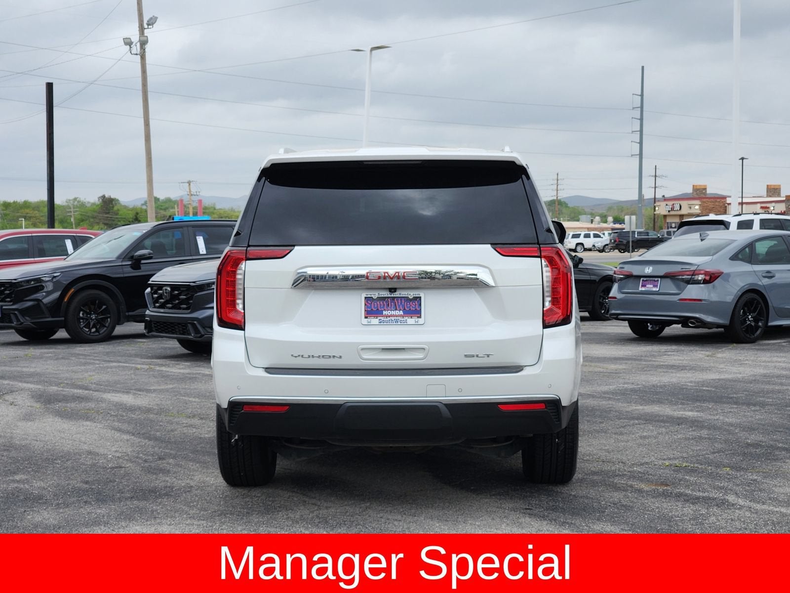 2024 GMC Yukon SLT