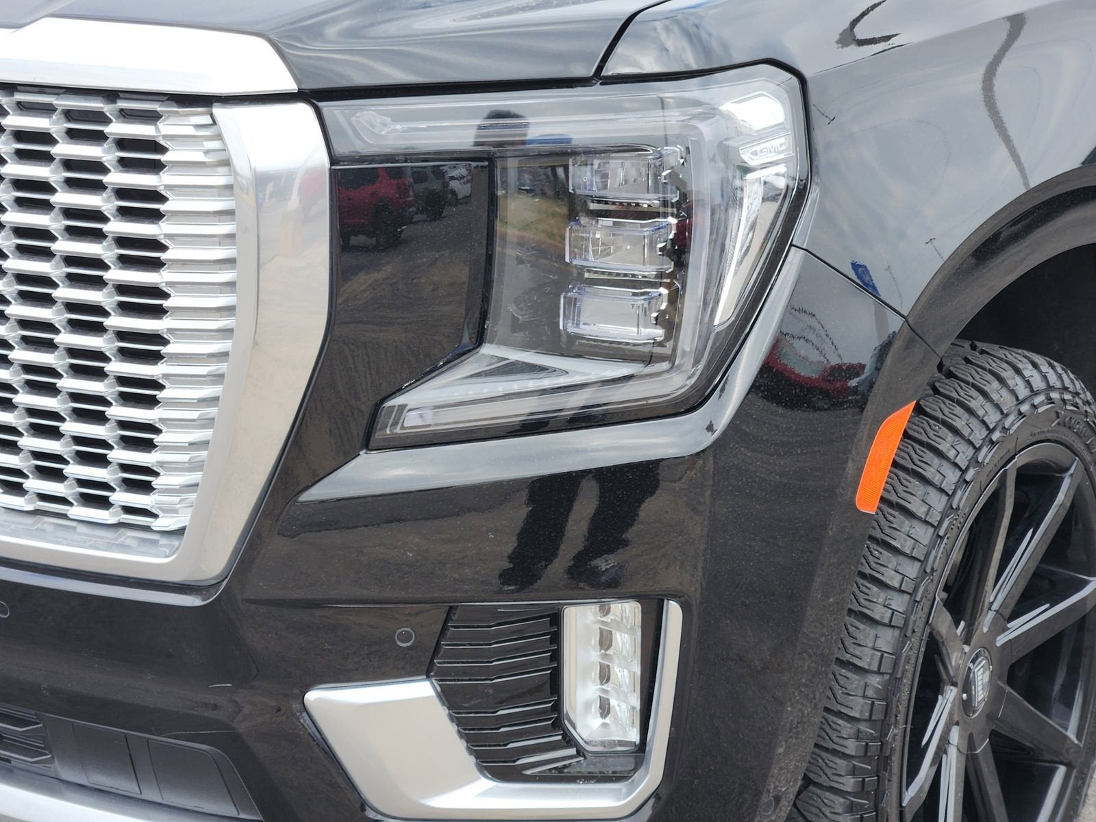 2024 GMC Yukon Denali