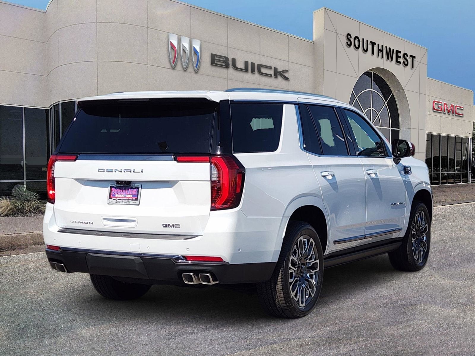 2026 GMC Yukon Denali Ultimate