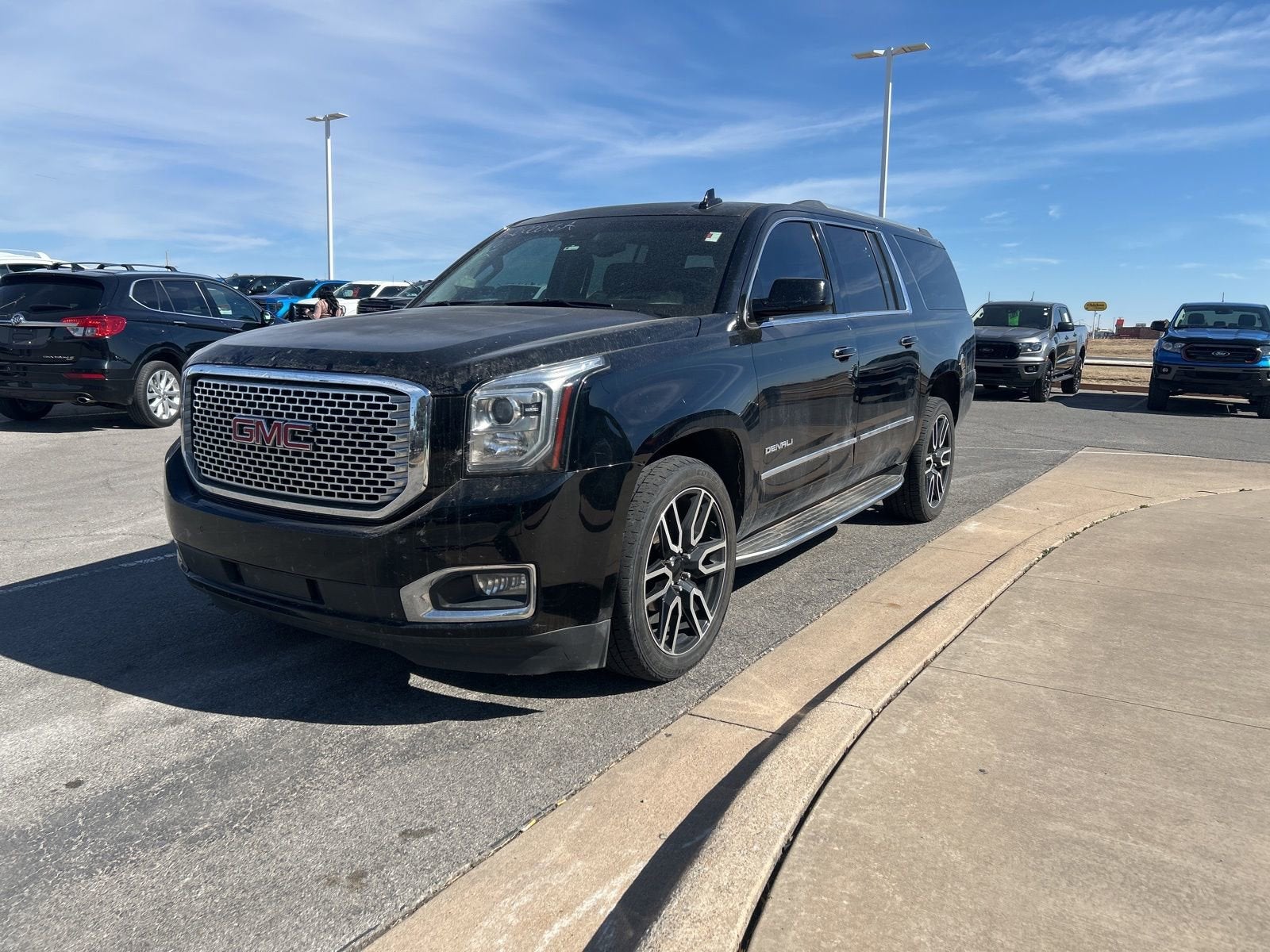 2017 GMC Yukon XL Denali