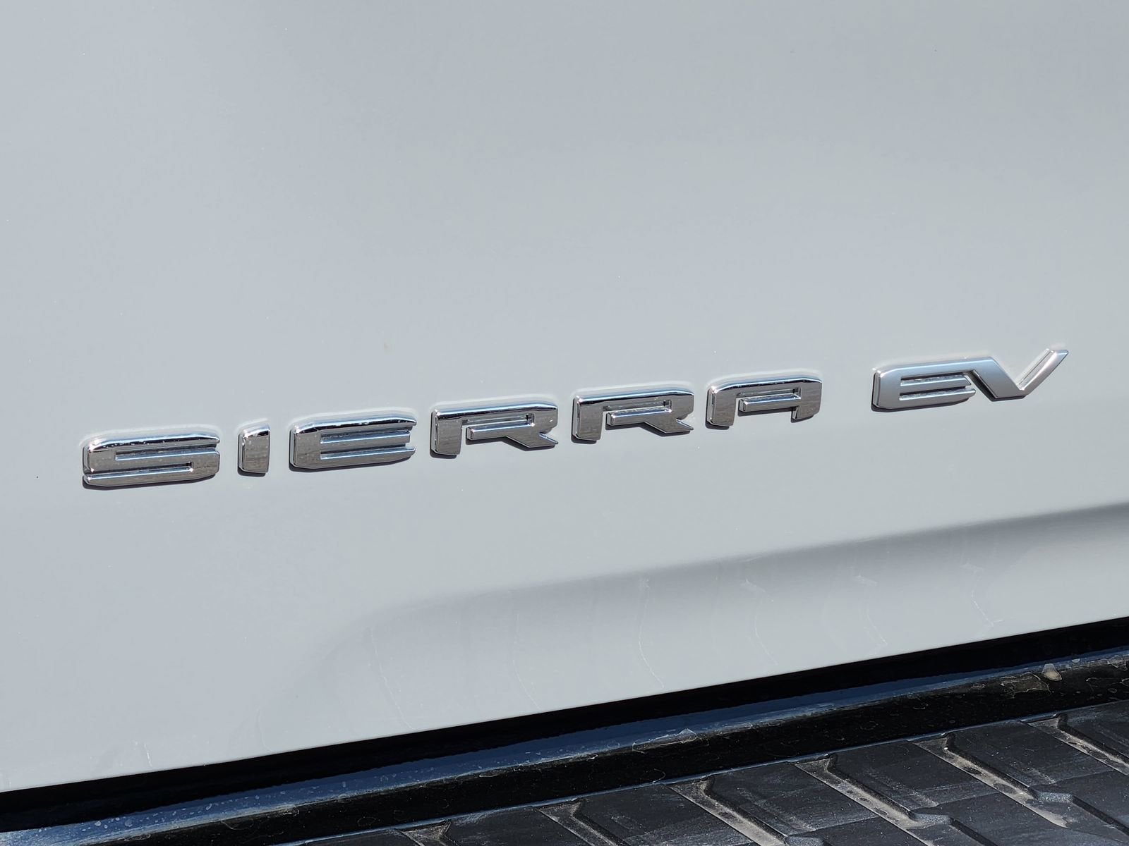 2025 GMC Sierra EV Extended Range Denali