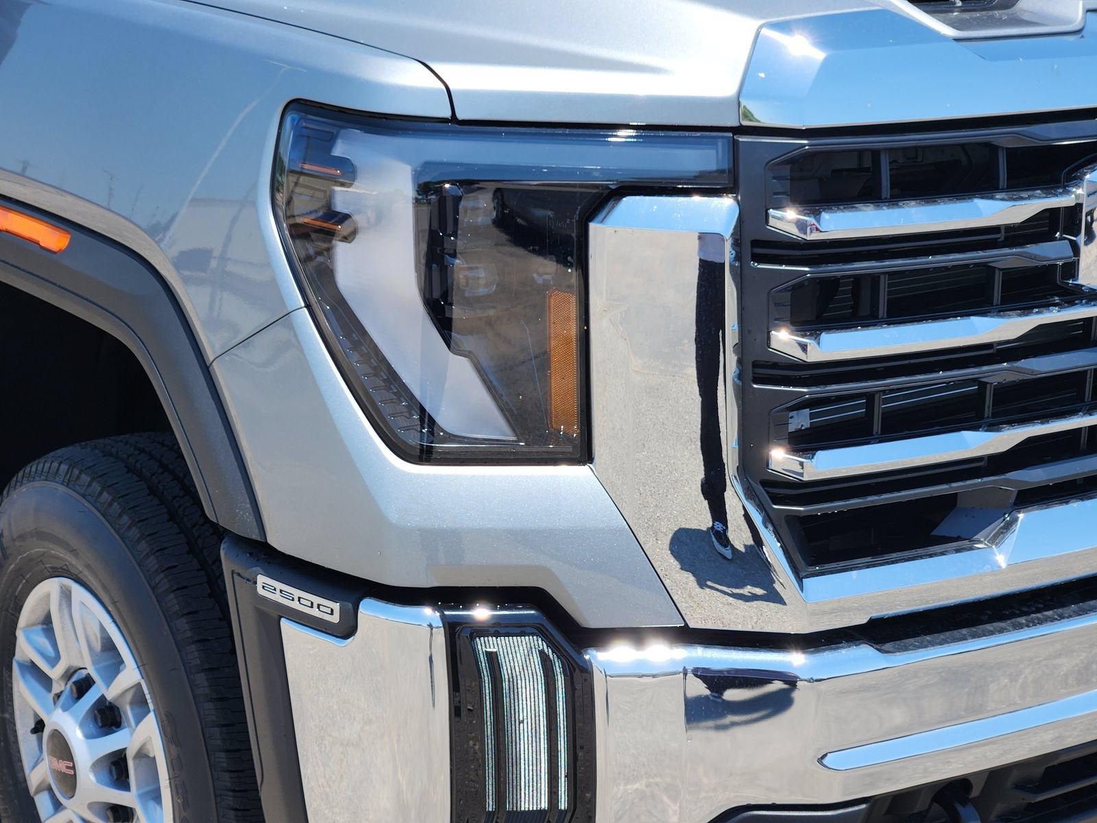 2026 GMC Sierra 2500 HD SLE