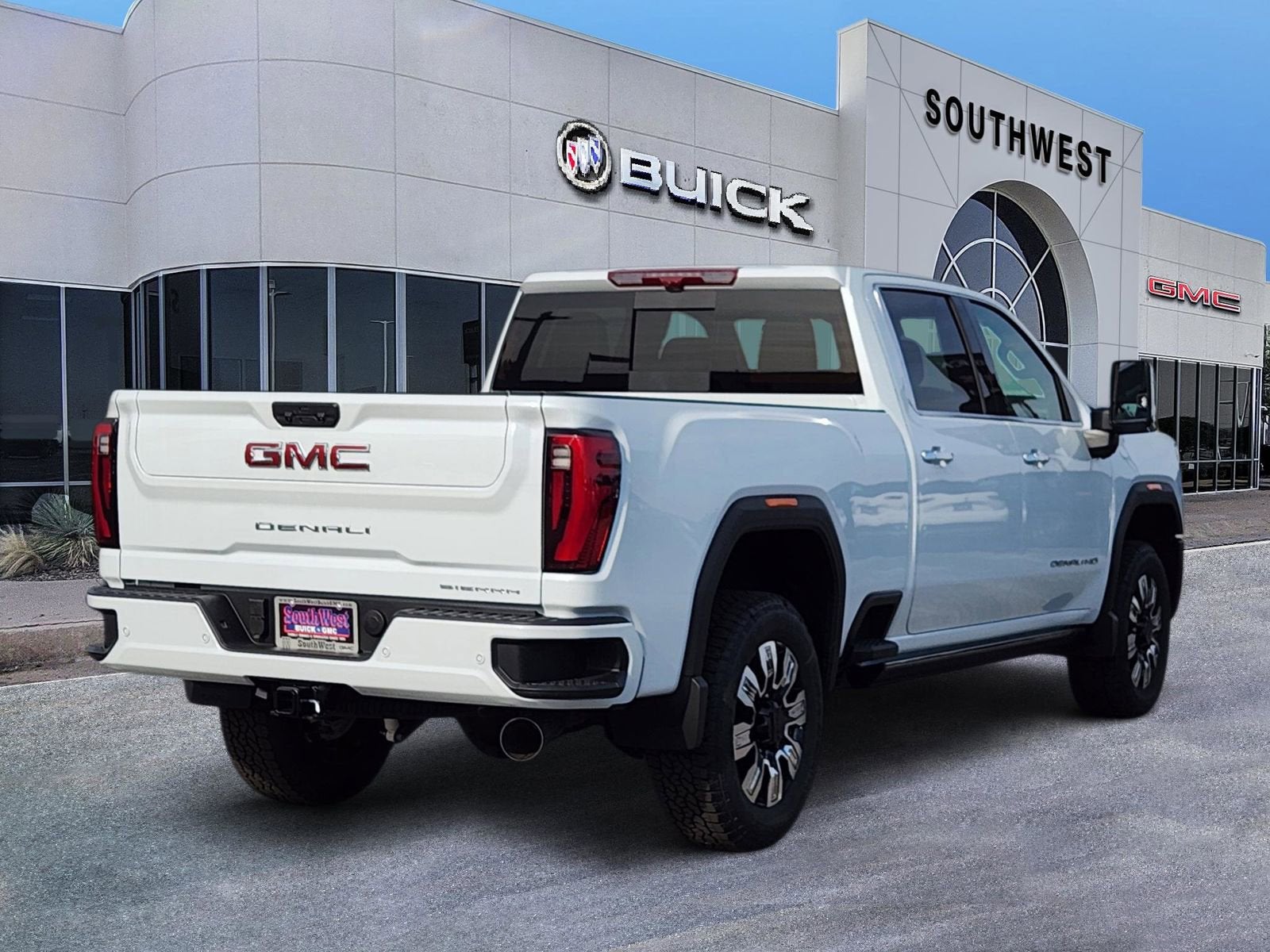 2026 GMC Sierra 2500 HD Denali