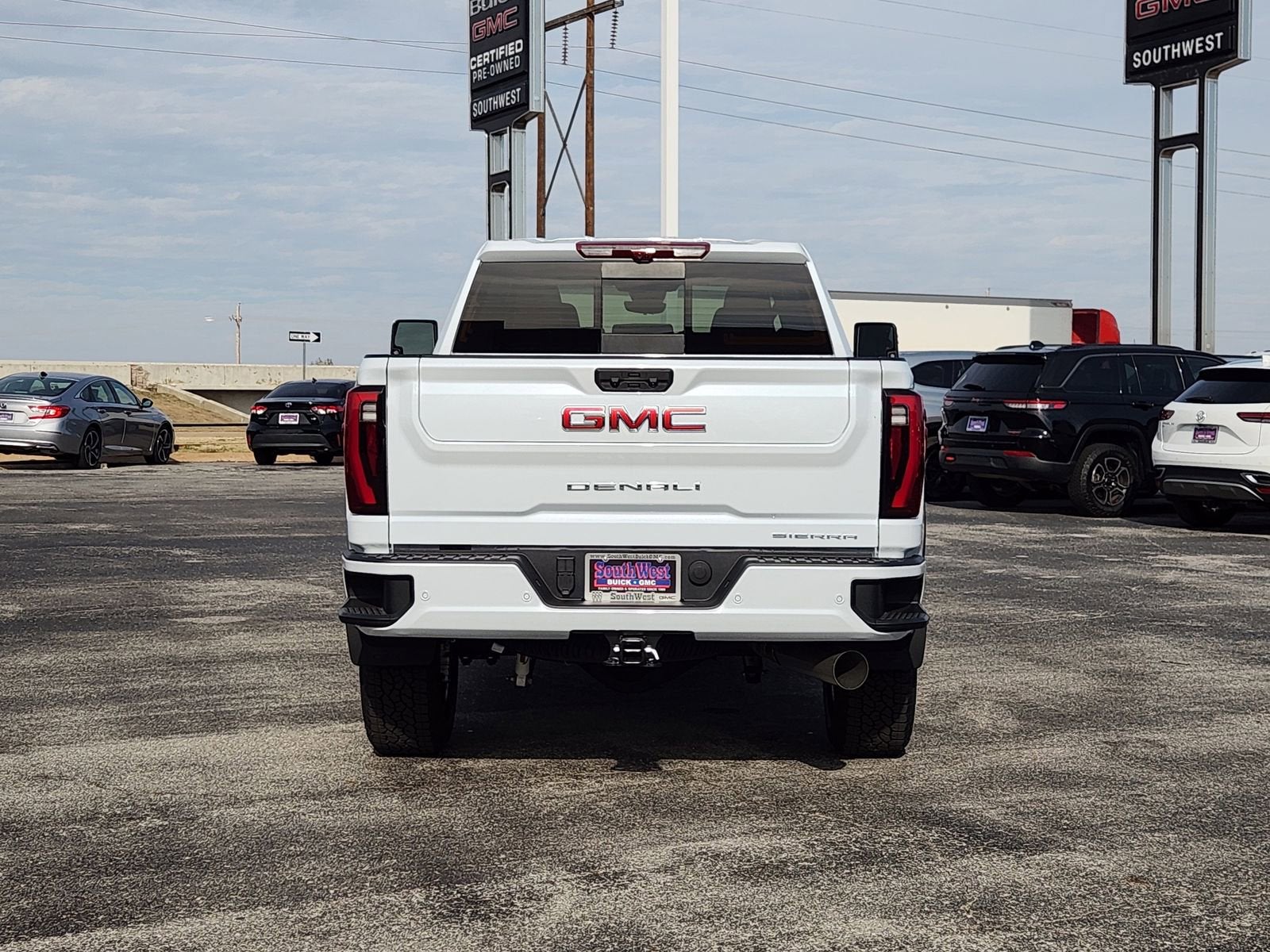 2026 GMC Sierra 2500 HD Denali
