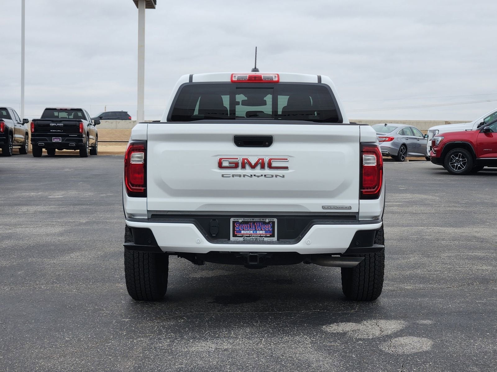 2025 GMC Canyon Elevation