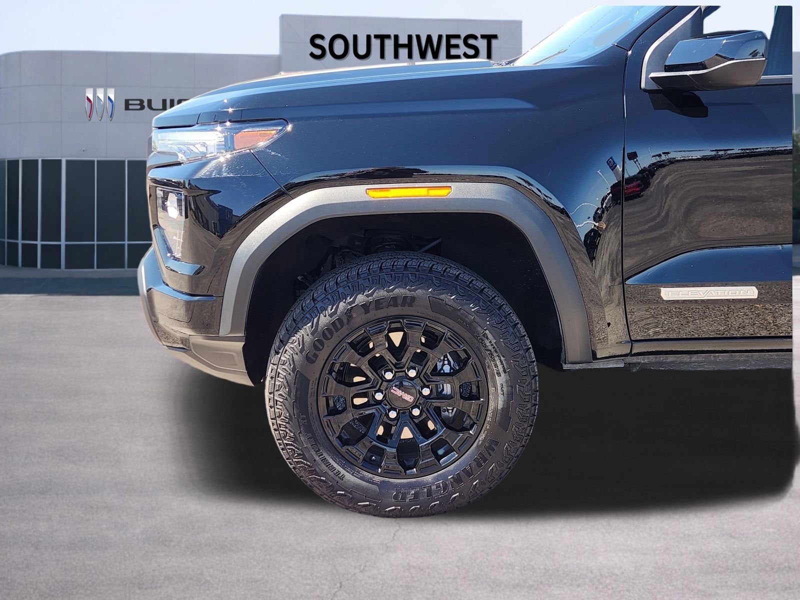 2026 GMC Canyon Elevation