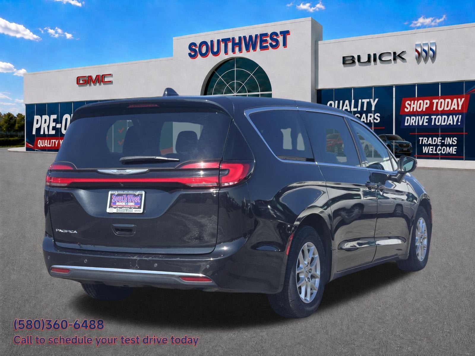 2023 Chrysler Pacifica Touring L