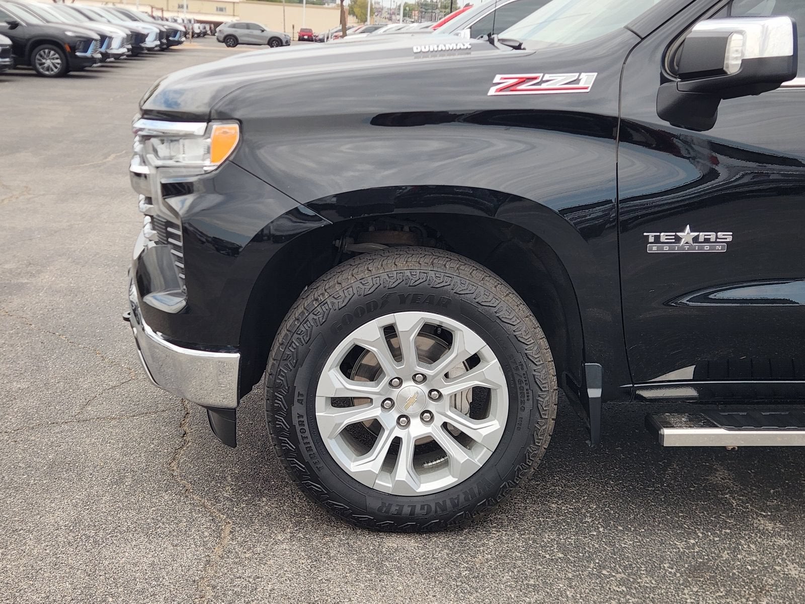 2023 Chevrolet Silverado 1500 LTZ