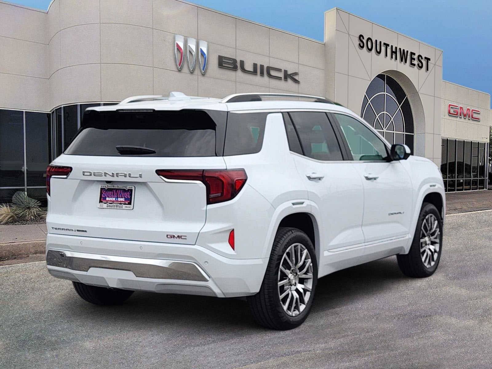 2026 GMC Terrain Denali