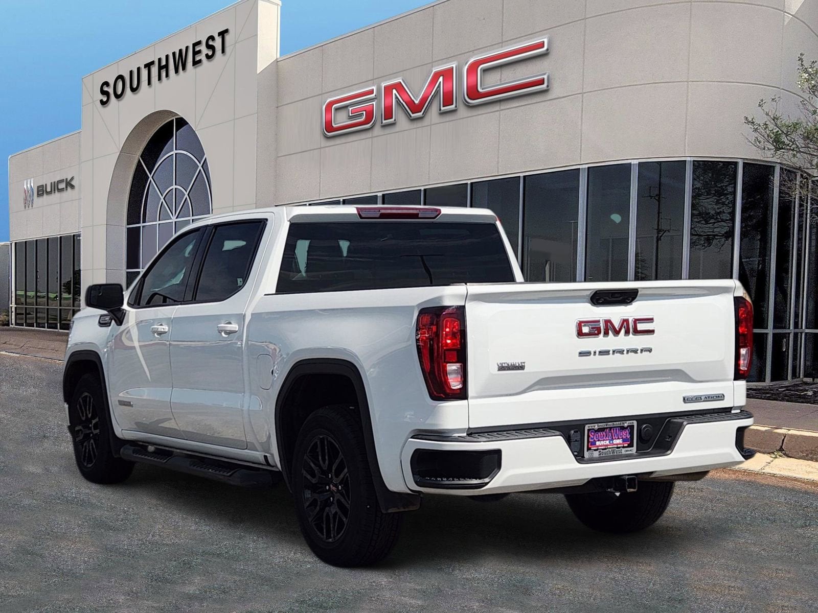 2023 GMC Sierra 1500 Elevation