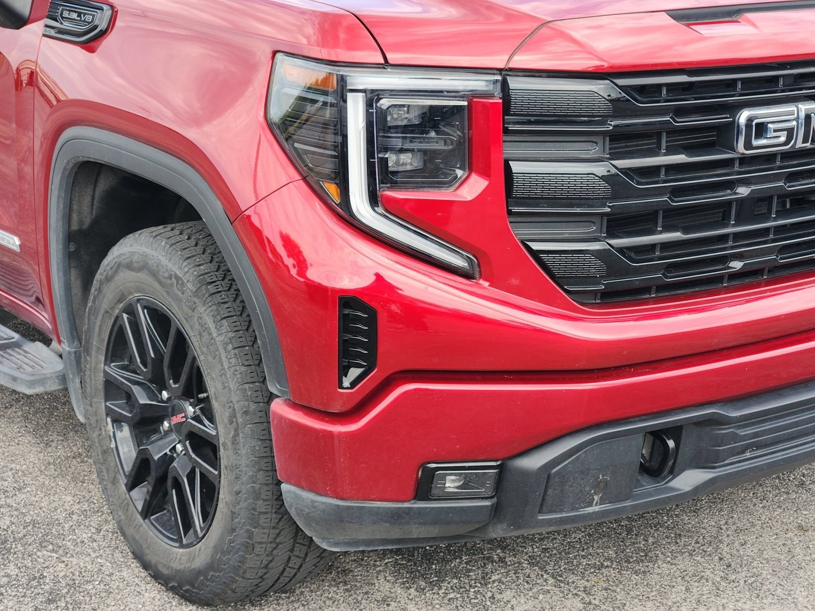 2024 GMC Sierra 1500 Elevation