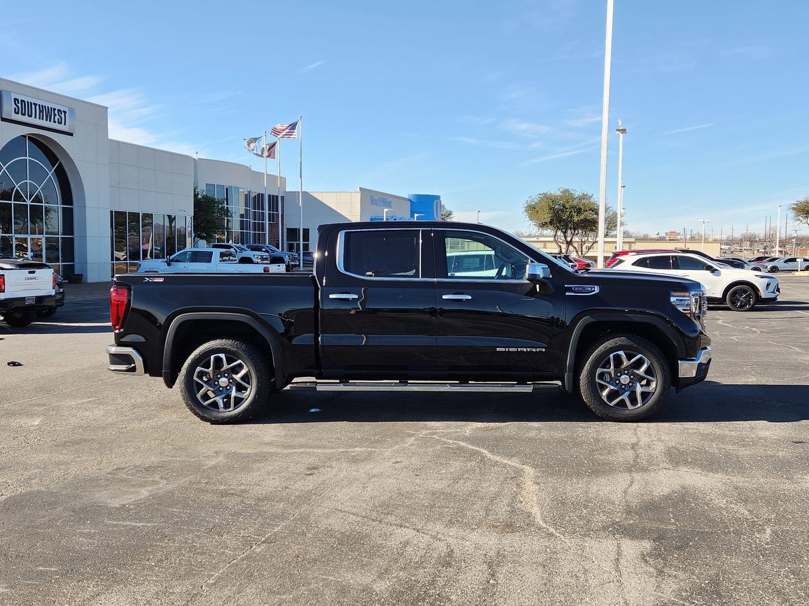 2026 GMC Sierra 1500 SLT