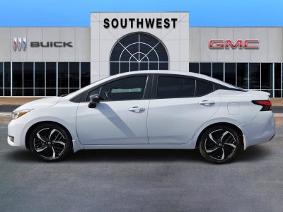 2023 Nissan Versa SR