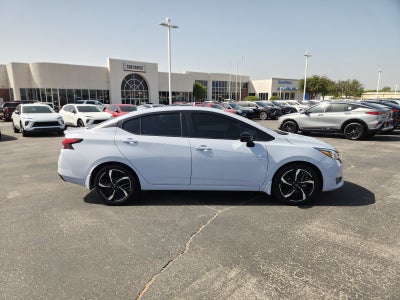2023 Nissan Versa SR