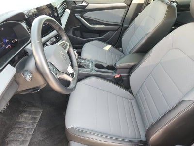 2025 Volkswagen Jetta SE