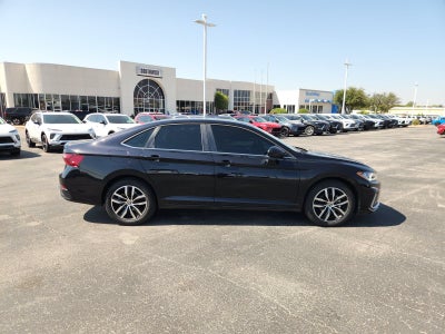 2025 Volkswagen Jetta SE