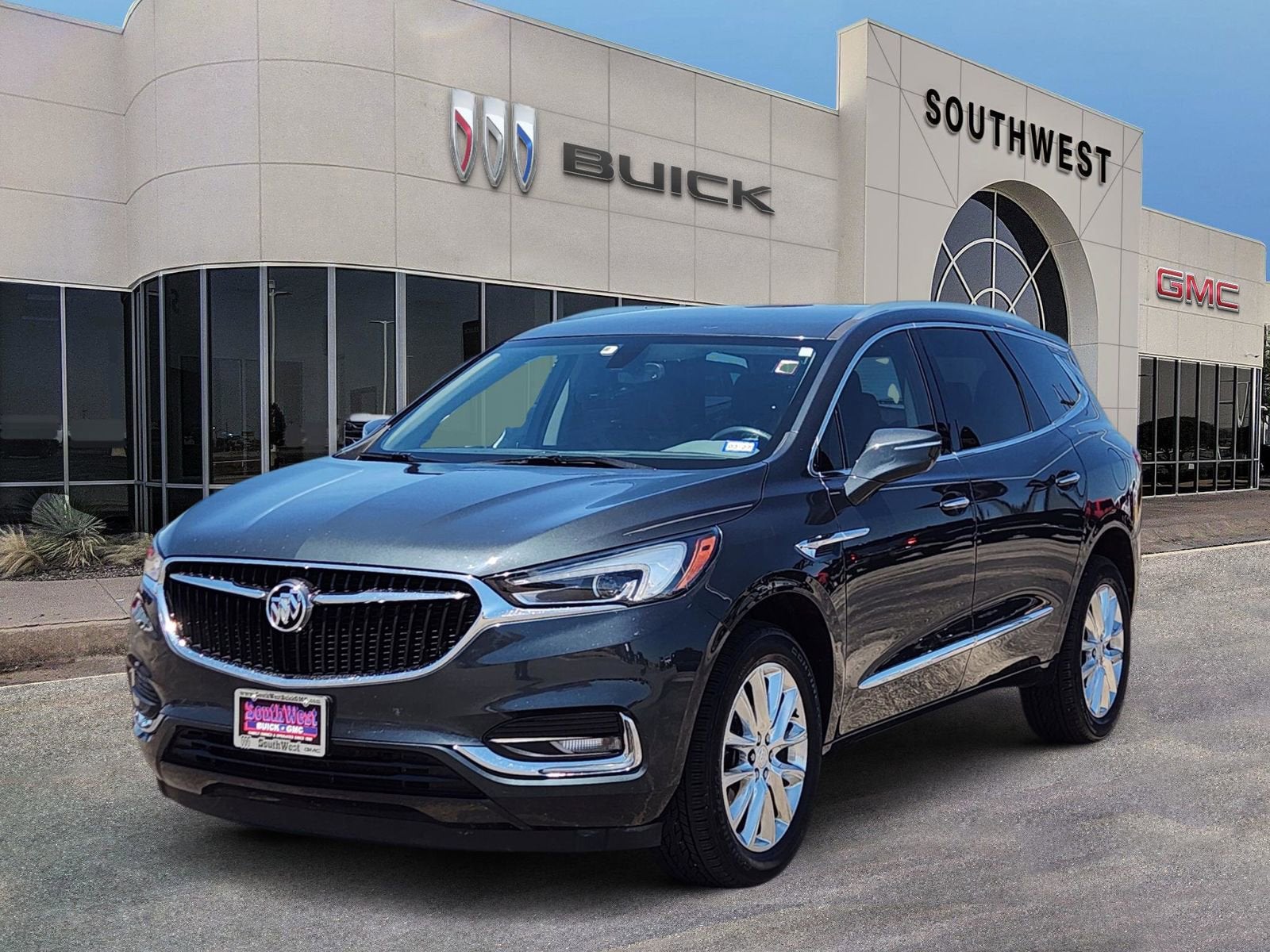 2021 Buick Enclave Essence