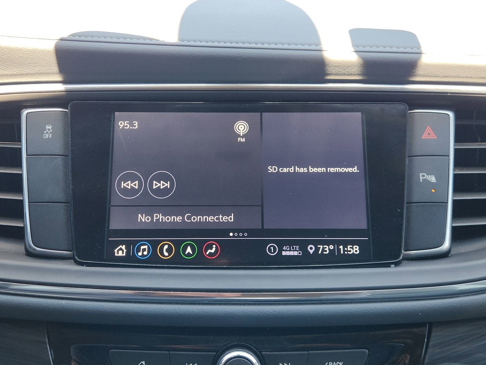 2021 Buick Enclave Essence
