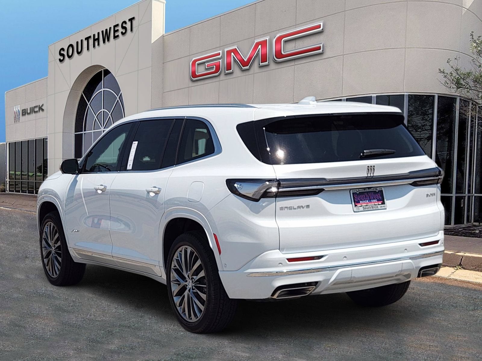 2026 Buick Enclave Avenir