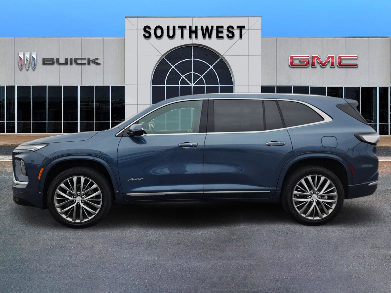 2025 Buick Enclave Avenir