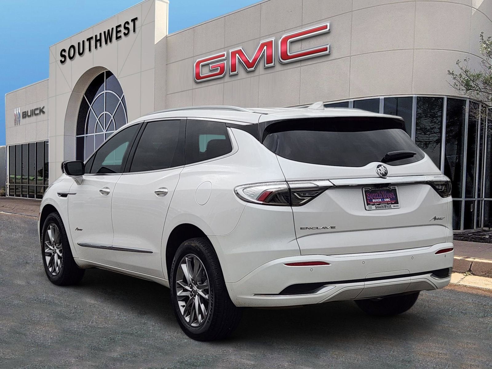 2023 Buick Enclave Avenir