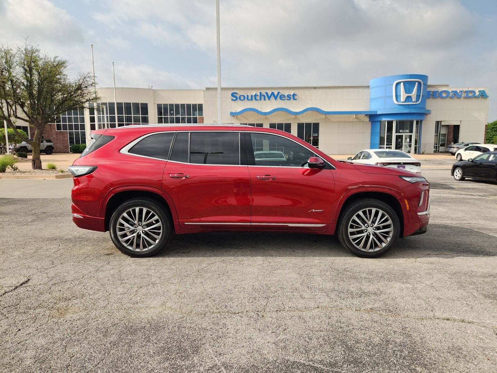 2026 Buick Enclave Avenir