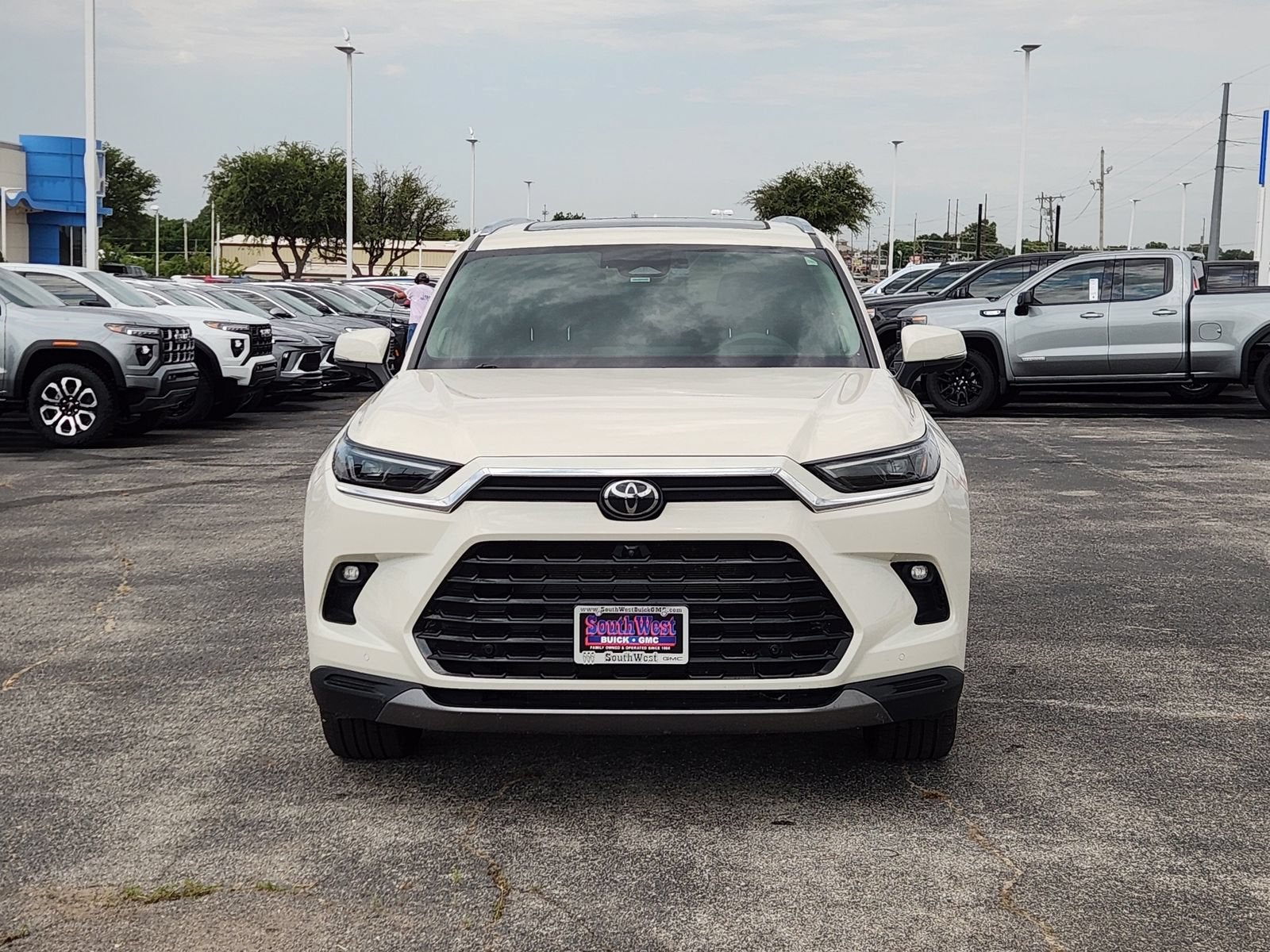 2024 Toyota Grand Highlander XLE