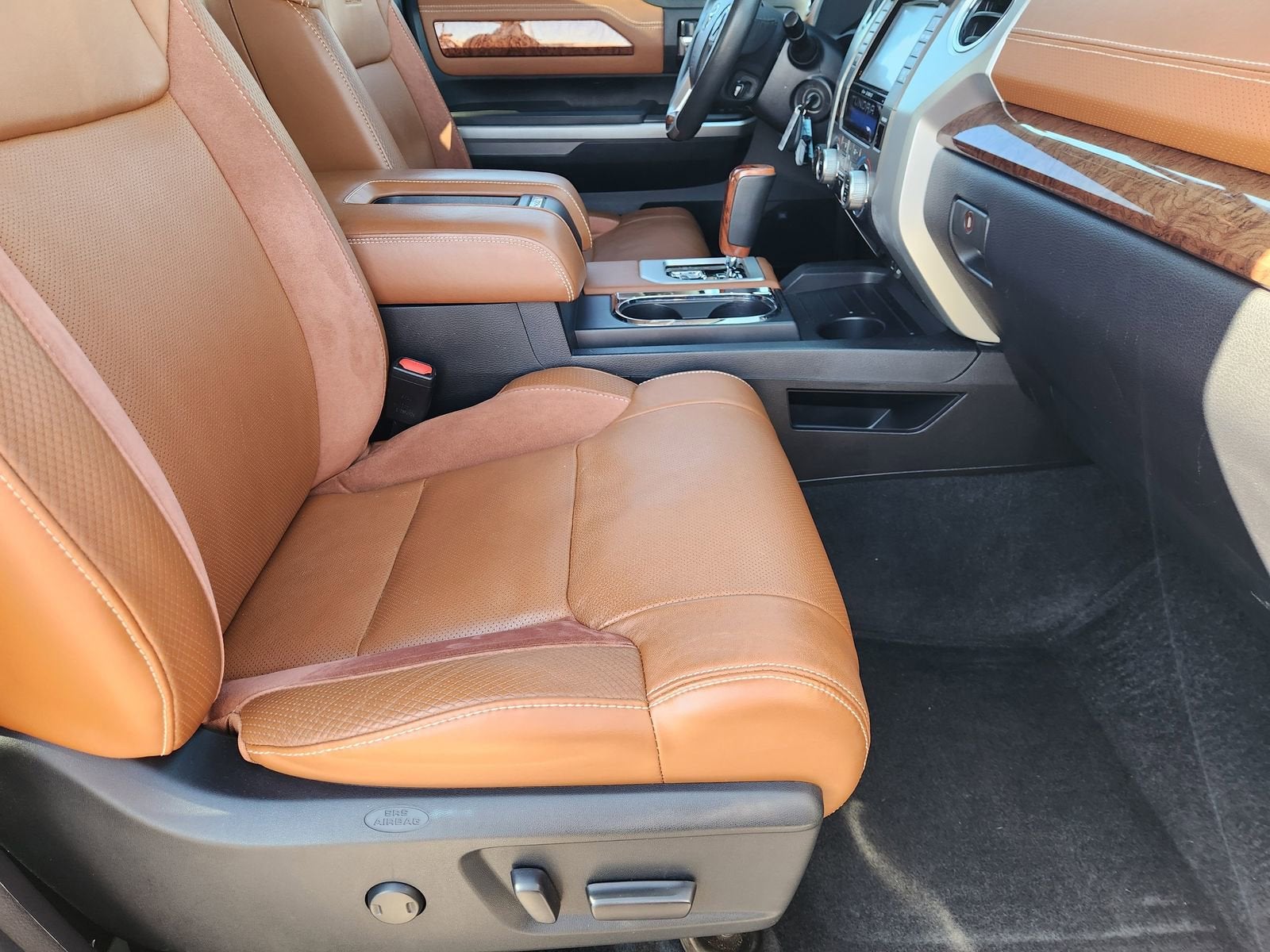 2017 Toyota Tundra 4WD Platinum