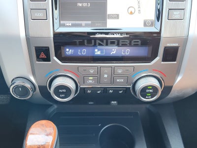 2017 Toyota Tundra 4WD Platinum