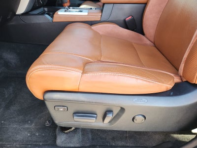 2017 Toyota Tundra 4WD Platinum